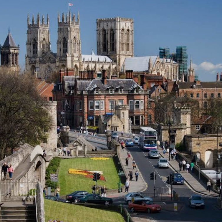 York fine art delivery service